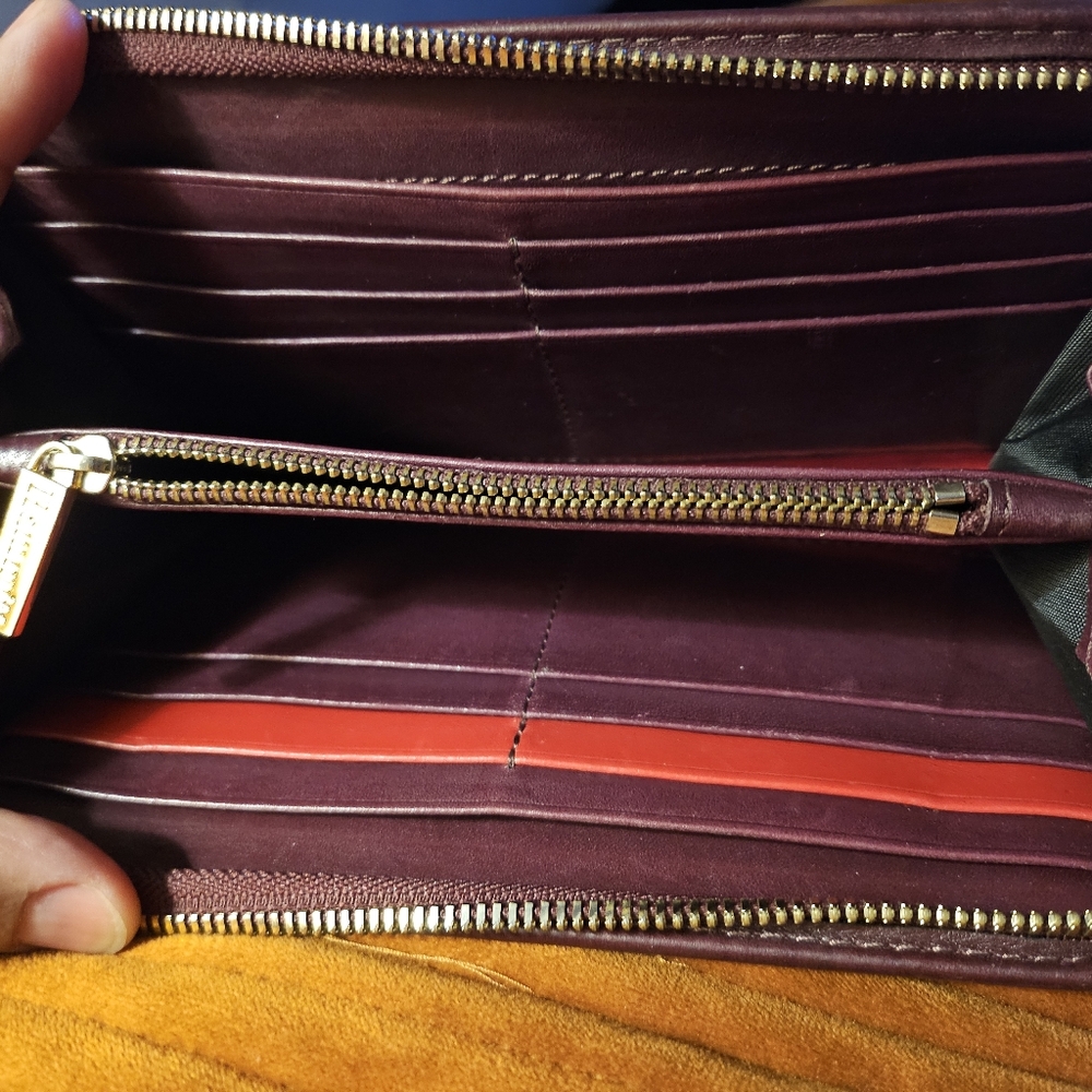 Hammitt Leather Wallet Clutch | Cherrywood And Gold | Beautiful! - Picture 7 of 9